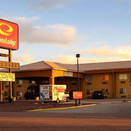 Econo Lodge Gallup Bagian luar foto