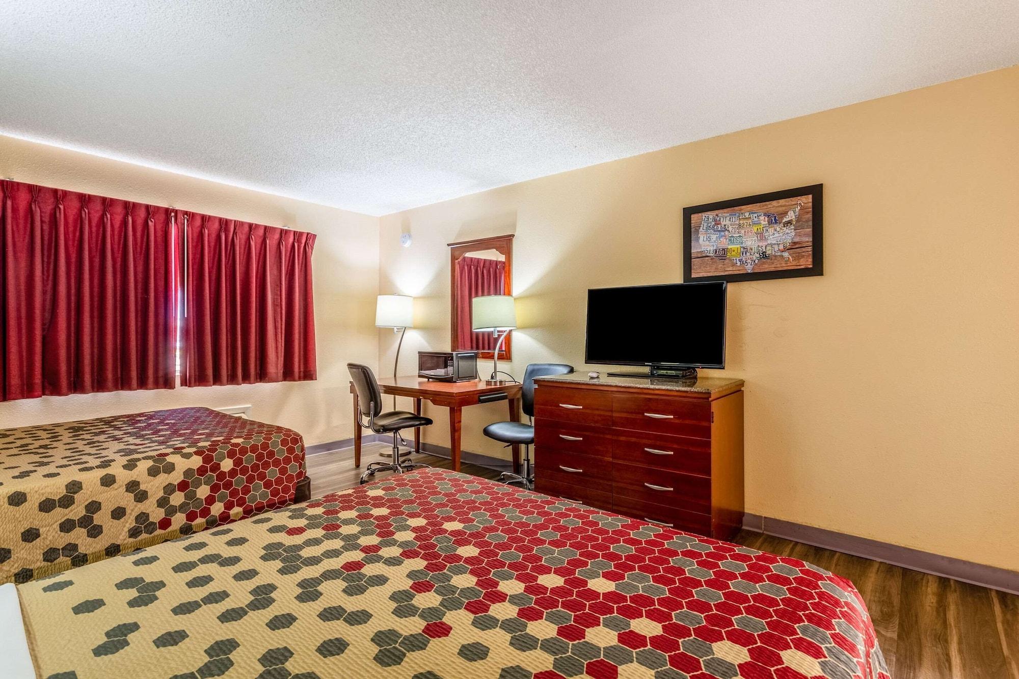 Econo Lodge Gallup Bagian luar foto