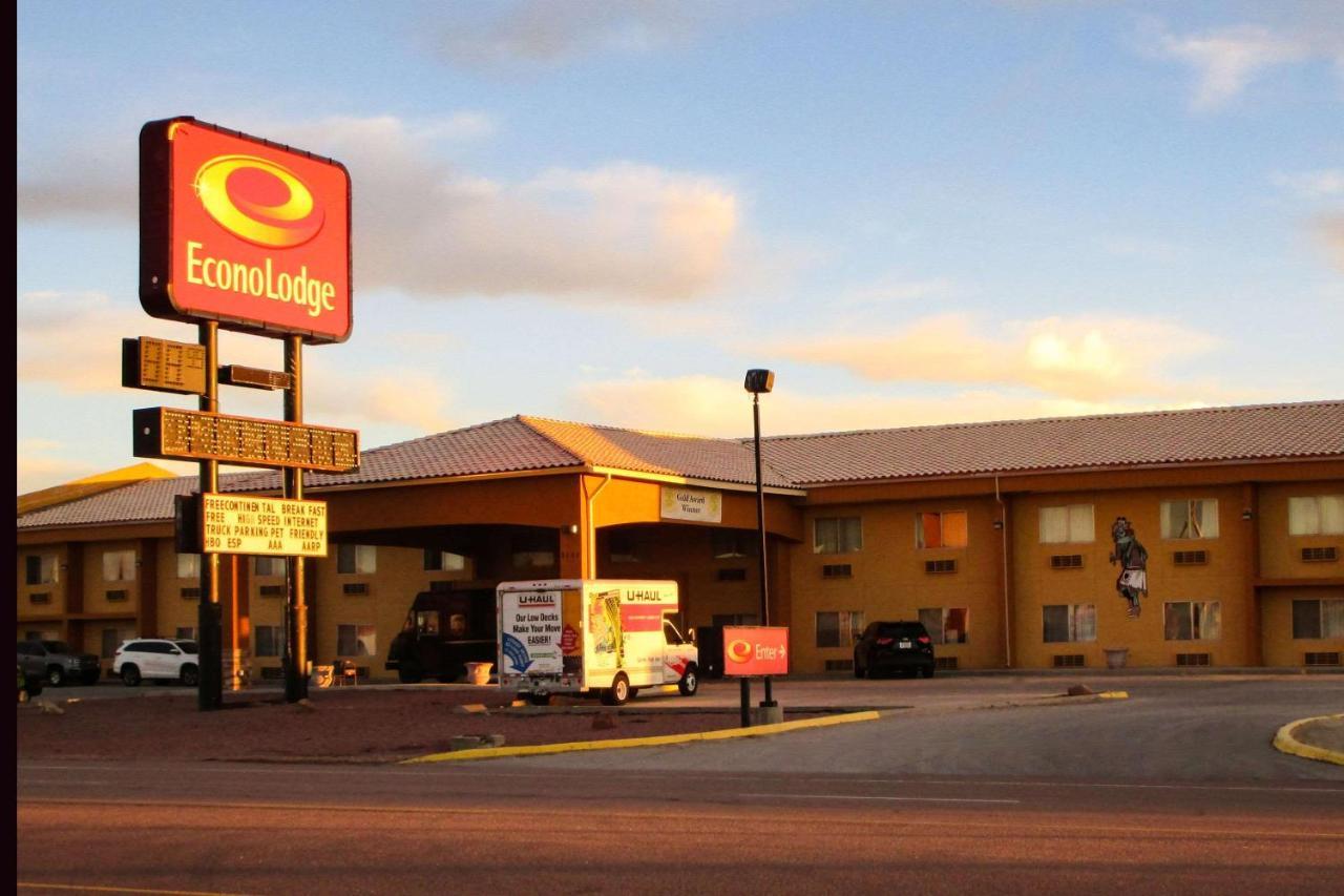 Econo Lodge Gallup Bagian luar foto